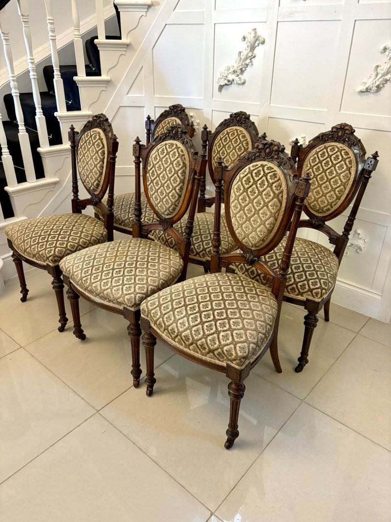 Exhibition Quality Antique Victorian Carved Walnut 9 Piece Suite - Image 5